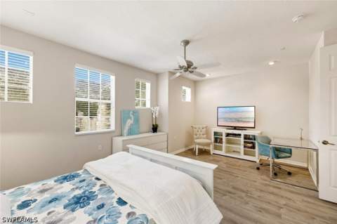6822 Ascot Dr 202, Naples FL - photo 20 of 46