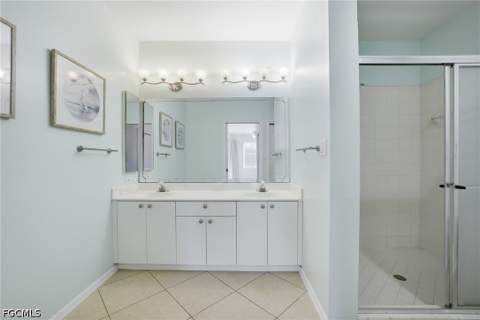 13831 Eagle Ridge Lakes Dr 202, Fort Myers FL - photo 21 of 49