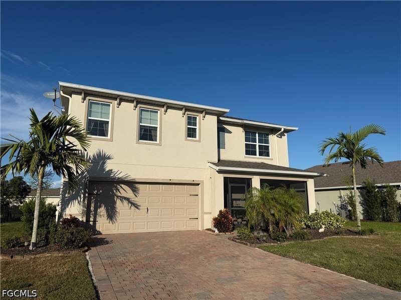 5 bedroom SingleFamilyResidence at 2739 Merida Ln, Entrada, Cape Coral — photo 2