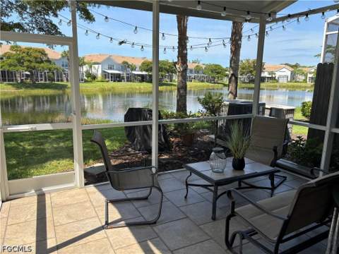 8271 Village Edge Cir 6, Fort Myers FL - photo 16 of 30