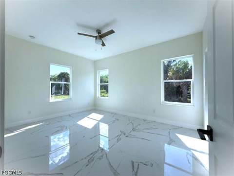 115 Lansing Cir, Labelle FL - photo 10 of 26