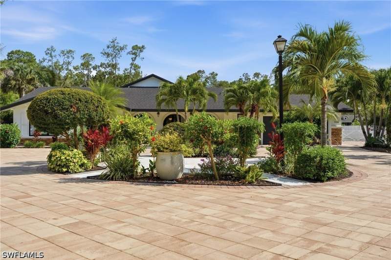 5 bedroom SingleFamilyResidence at 5930 Sea Grass Ln, Golden Gate Estates, Naples — photo 5