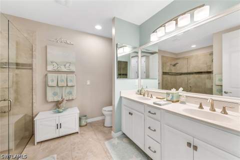 14815 Edgewater Cir, Naples FL - photo 13 of 45