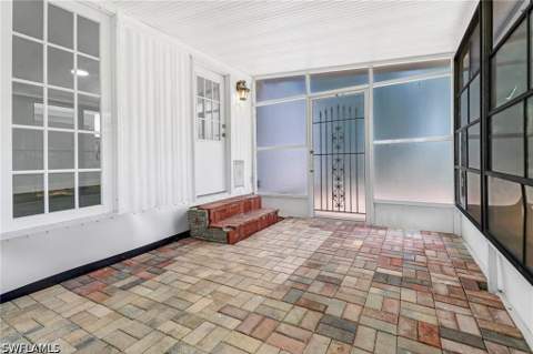120 Grassy Key Ln 38, Naples FL - photo 18 of 29