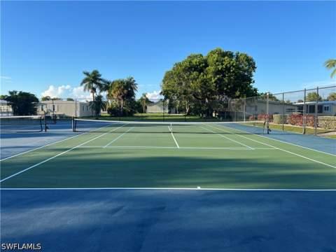 120 Grassy Key Ln 38, Naples FL - photo 22 of 29