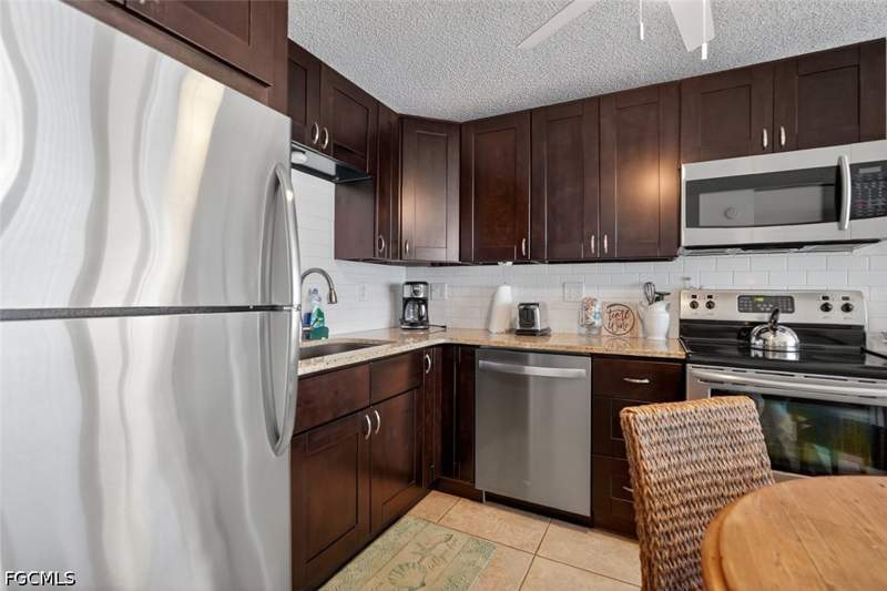 1 bedroom Condominium at 7330 Estero Blvd 702, Estero Beach And Tennis Club, Fort Myers Beach — photo 2