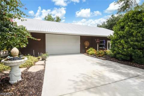 17611 Old Bayshore Rd, North Fort Myers FL - photo 11 of 48