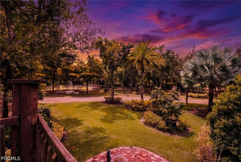2 bedroom SingleFamilyResidence at 17611 Old Bayshore Rd, Bayshore Estates Subdivision, North Fort Myers — photo 3