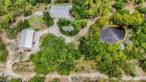 17611 Old Bayshore Rd, North Fort Myers FL - photo 8 of 48