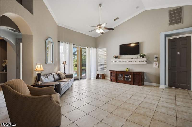 4 bedroom SingleFamilyResidence at 711 Crestline Ave S, Lehigh Acres, Lehigh Acres — photo 4