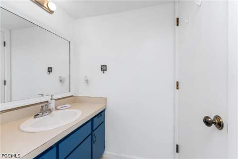 3170 Matecumbe Key Rd 115, Punta Gorda FL - photo 20 of 38