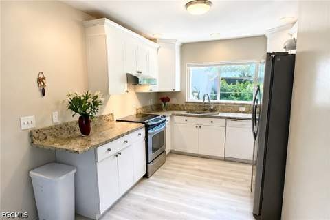 8093 Caloosa Rd, Fort Myers FL - photo 15 of 39