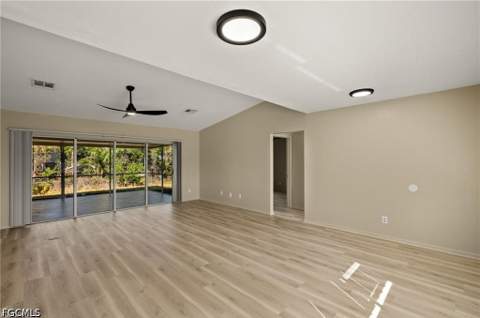 8093 Caloosa Rd, Fort Myers FL - photo 6 of 39