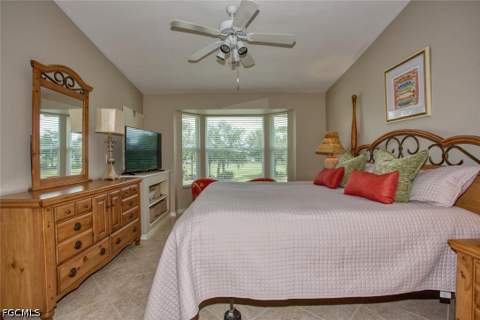 8083 Queen Palm Ln 425, Fort Myers FL - photo 14 of 50
