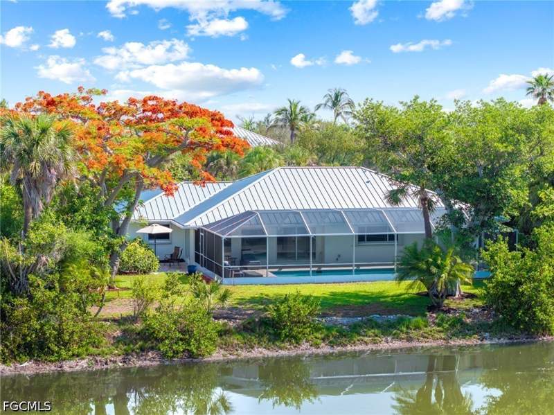3 bedroom SingleFamilyResidence at 283 Palm Lake Dr, Palm Lake, Sanibel — photo 5