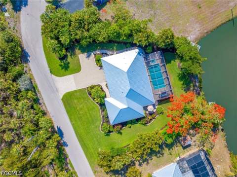 283 Palm Lake Dr, Sanibel FL - photo 7 of 43