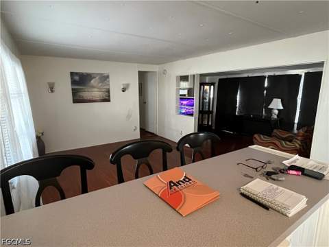 75 Hacienda Blvd, Fort Myers FL - photo 10 of 27