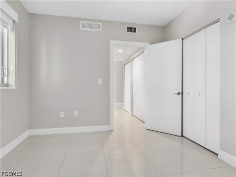 3000 Oasis Grand Blvd 2905, Fort Myers FL - photo 12 of 40