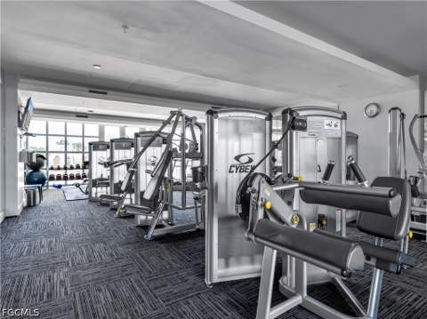 3000 Oasis Grand Blvd 2905, Fort Myers FL - photo 23 of 40