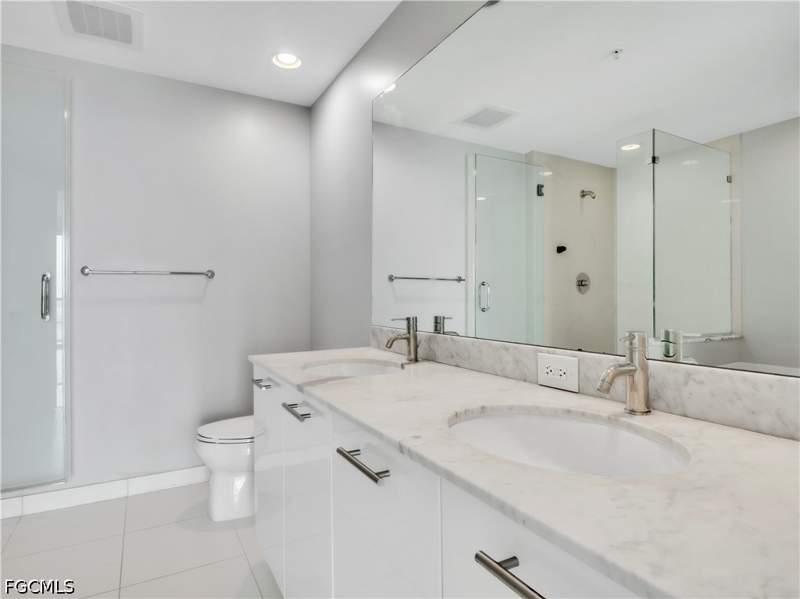 2 bedroom Condominium at 3000 Oasis Grand Blvd 2905, Oasis, Fort Myers — photo 4