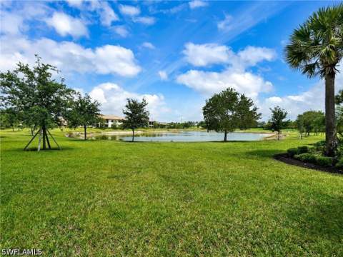 2359 Montserrat Ln 202, Naples FL - photo 7 of 50