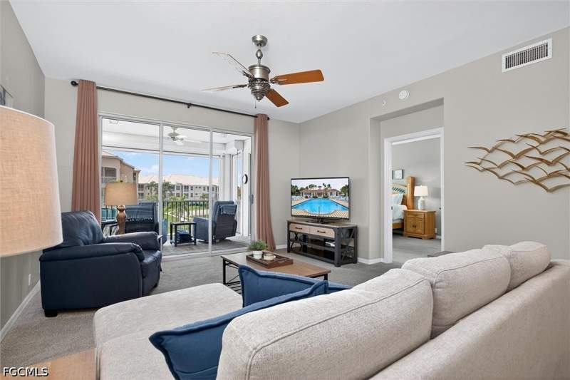 2 bedroom Condominium at 9190 Southmont Cv 202, Southmont Cove, Fort Myers — photo 4