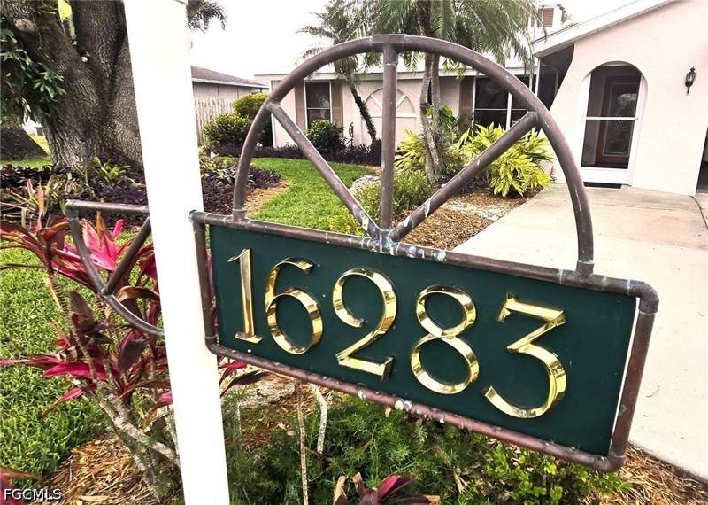3 bedroom SingleFamilyResidence at 16283 Mirror Lake DR, BAYSHORE ESTATES SUBDIVISION, North Fort Myers — photo 3