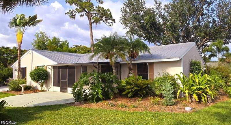 3 bedroom SingleFamilyResidence at 16283 Mirror Lake DR, BAYSHORE ESTATES SUBDIVISION, North Fort Myers — photo 5