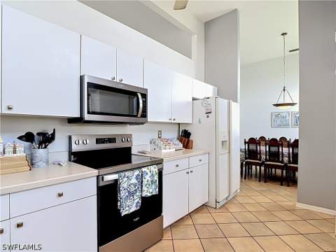 19372 Silver Oak Dr, Estero FL - photo 9 of 40