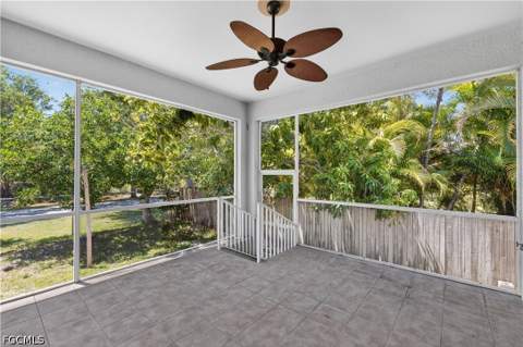 7930 Sandel Wood Cir W, Fort Myers FL - photo 13 of 37