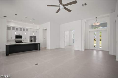 2304 SW 38th Ter, Cape Coral FL - photo 16 of 43