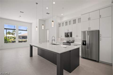2304 SW 38th Ter, Cape Coral FL - photo 19 of 43