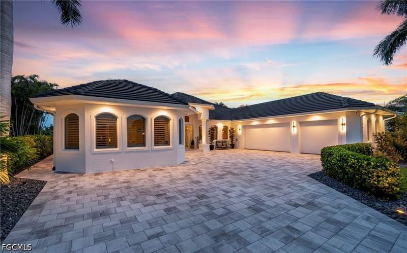 4 bedroom SingleFamilyResidence at 2706 El Dorado PKWY W, CAPE CORAL, Cape Coral — photo 3