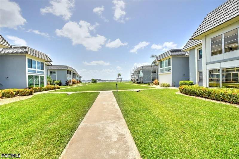 2 bedroom Condominium at 3384 N Key Dr A3, Bay Harbor Club Condo, North Fort Myers — photo 3