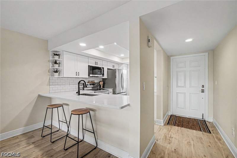 2 bedroom Condominium at 2912 Oleander St B3, Fishermans Wharf Condo, St James City — photo 2