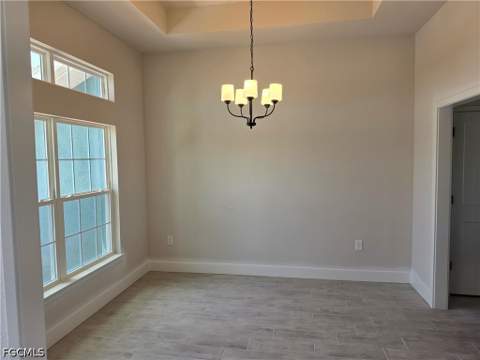 925 NW 8th Pl, Cape Coral FL - photo 7 of 12