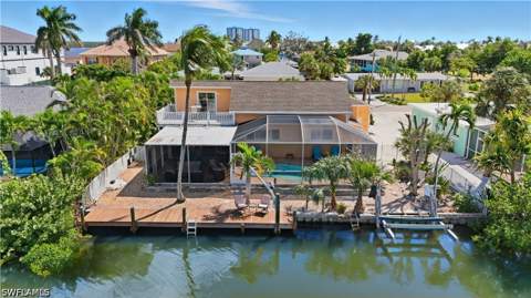 421 Connecticut St, Fort Myers Beach FL - photo 16 of 40