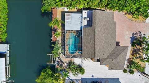 421 Connecticut St, Fort Myers Beach FL - photo 17 of 40