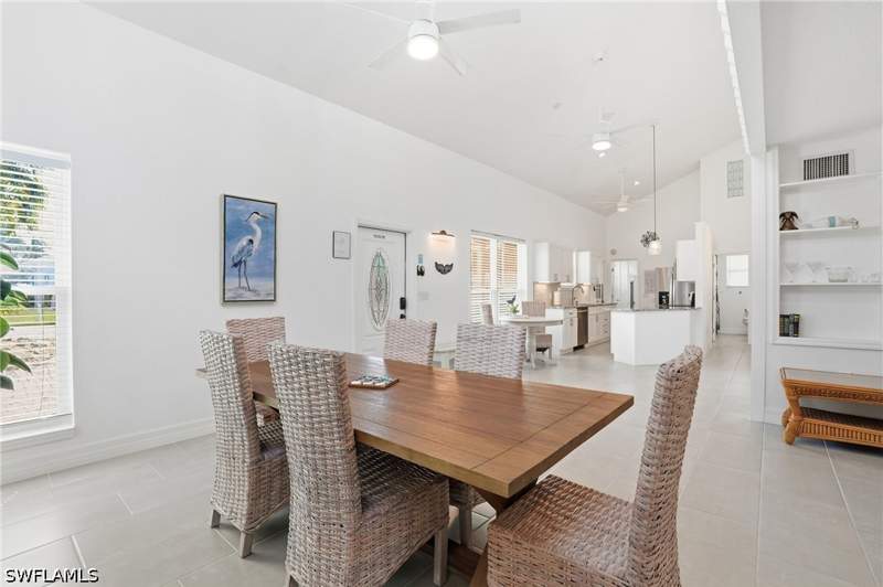 3 bedroom SingleFamilyResidence at 421 Connecticut St, Shell Mound Park, Fort Myers Beach — photo 3