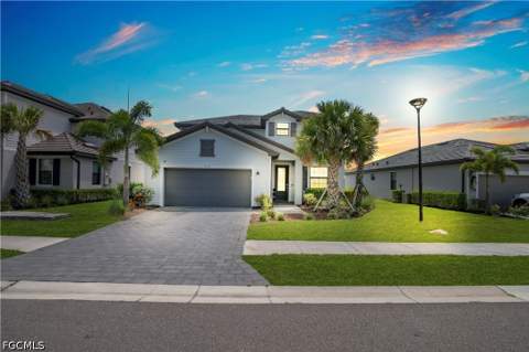 11191 Timber Creek Dr, Fort Myers FL - photo 17 of 50