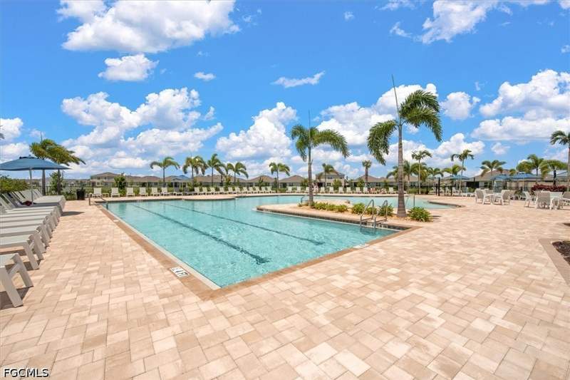 5 bedroom SingleFamilyResidence at 2849 Pillar Coral Ln, Coral Bay, North Fort Myers — photo 3