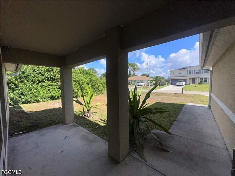 3 bedroom SingleFamilyResidence at 2905 20th ST W, LEHIGH ACRES, Lehigh Acres — photo 4