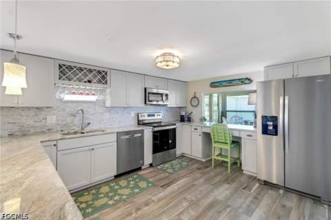 17540 Peppard Dr, Fort Myers Beach FL - photo 6 of 42