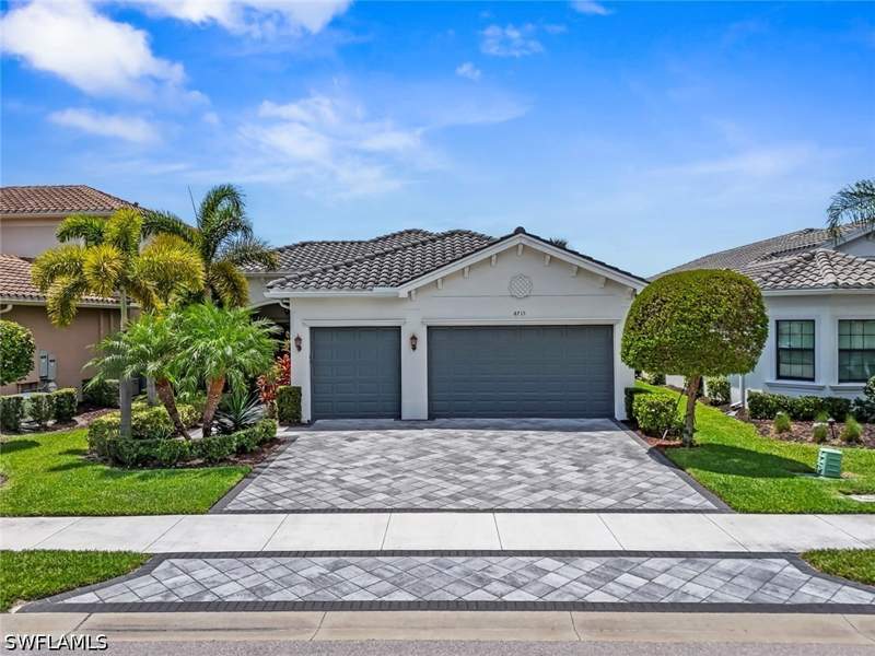 3 bedroom SingleFamilyResidence at 4715 Kensington CIR, STONECREEK, Naples — photo 1