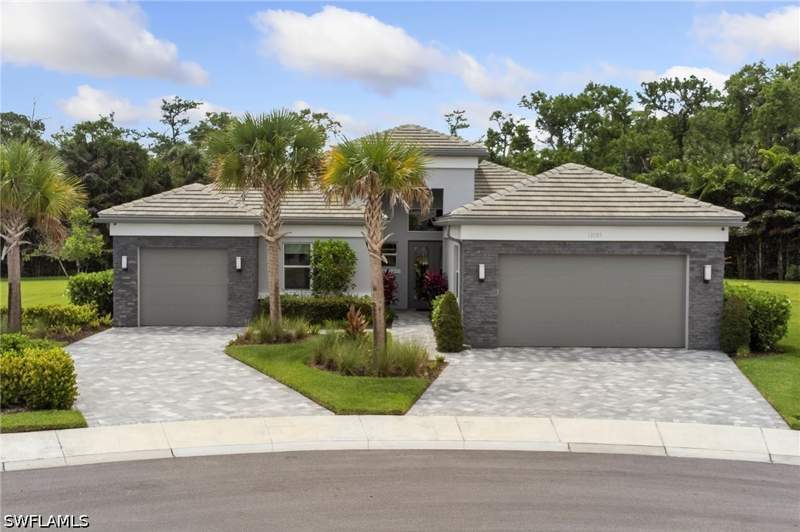 4 bedroom SingleFamilyResidence at 12083 Azalea Way, Valencia Trails, Naples — photo 2