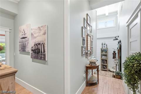 840 Myrtle Ter, Naples FL - photo 22 of 49