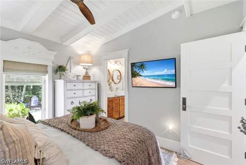 840 Myrtle Ter, Naples FL - photo 24 of 49