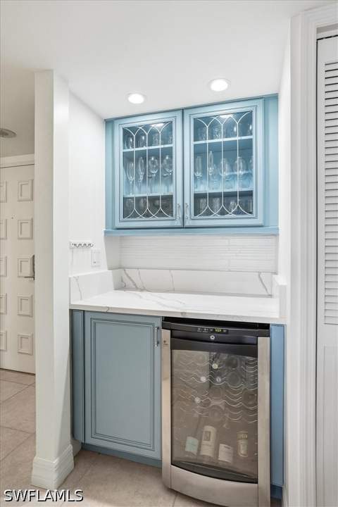 2400 Gulf Shore Blvd N 604, Naples FL - photo 11 of 50