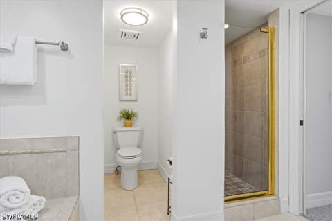 2400 Gulf Shore Blvd N 604, Naples FL - photo 18 of 50