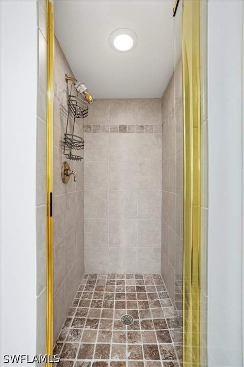 2400 Gulf Shore Blvd N 604, Naples FL - photo 19 of 50